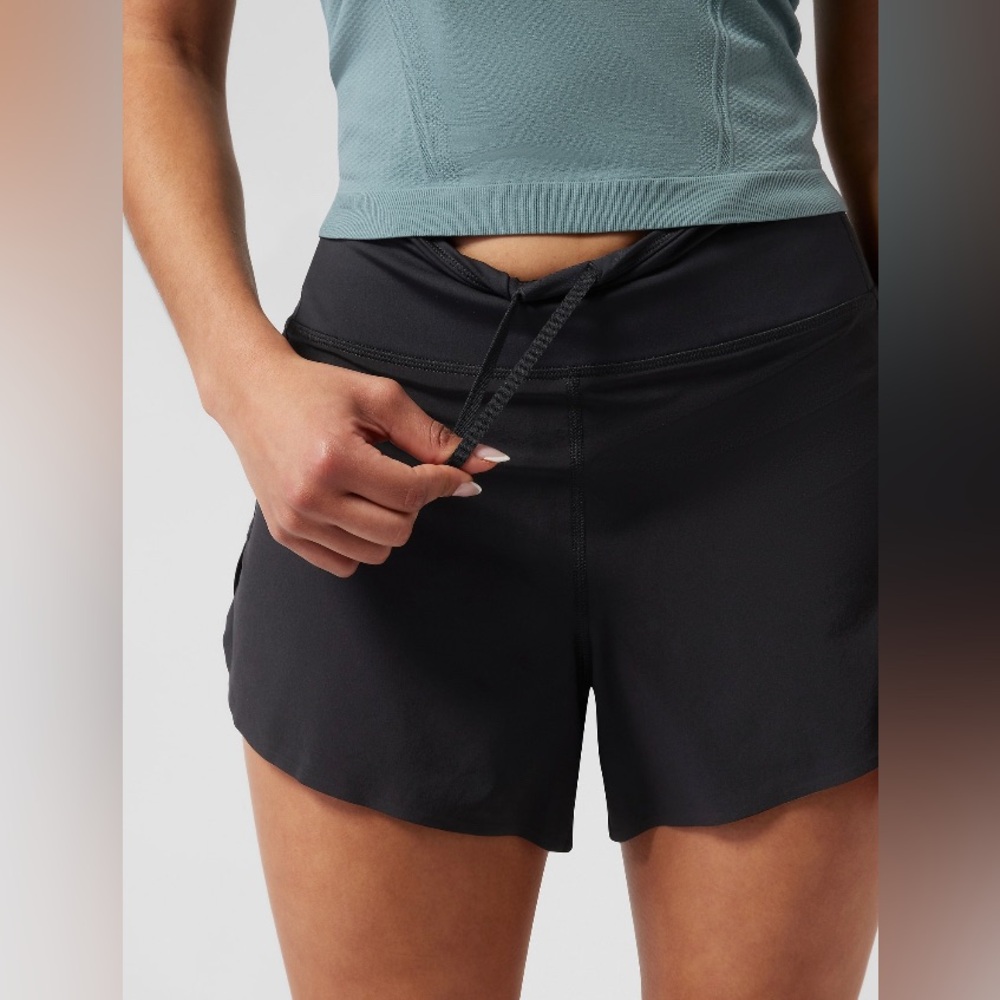 ATHLETA RUN WITH IT 3.5” SHORT - Picture 6 of 13